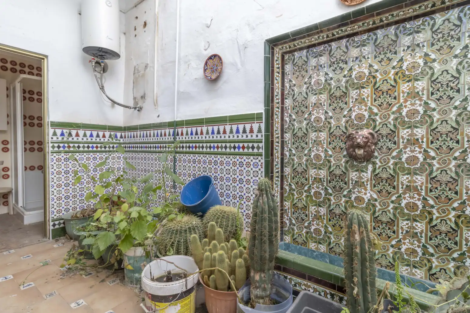 Jardí de Casa adosada en venda en Villanueva del Río y Minas amb Aire condicionat, Terrassa i Balcó