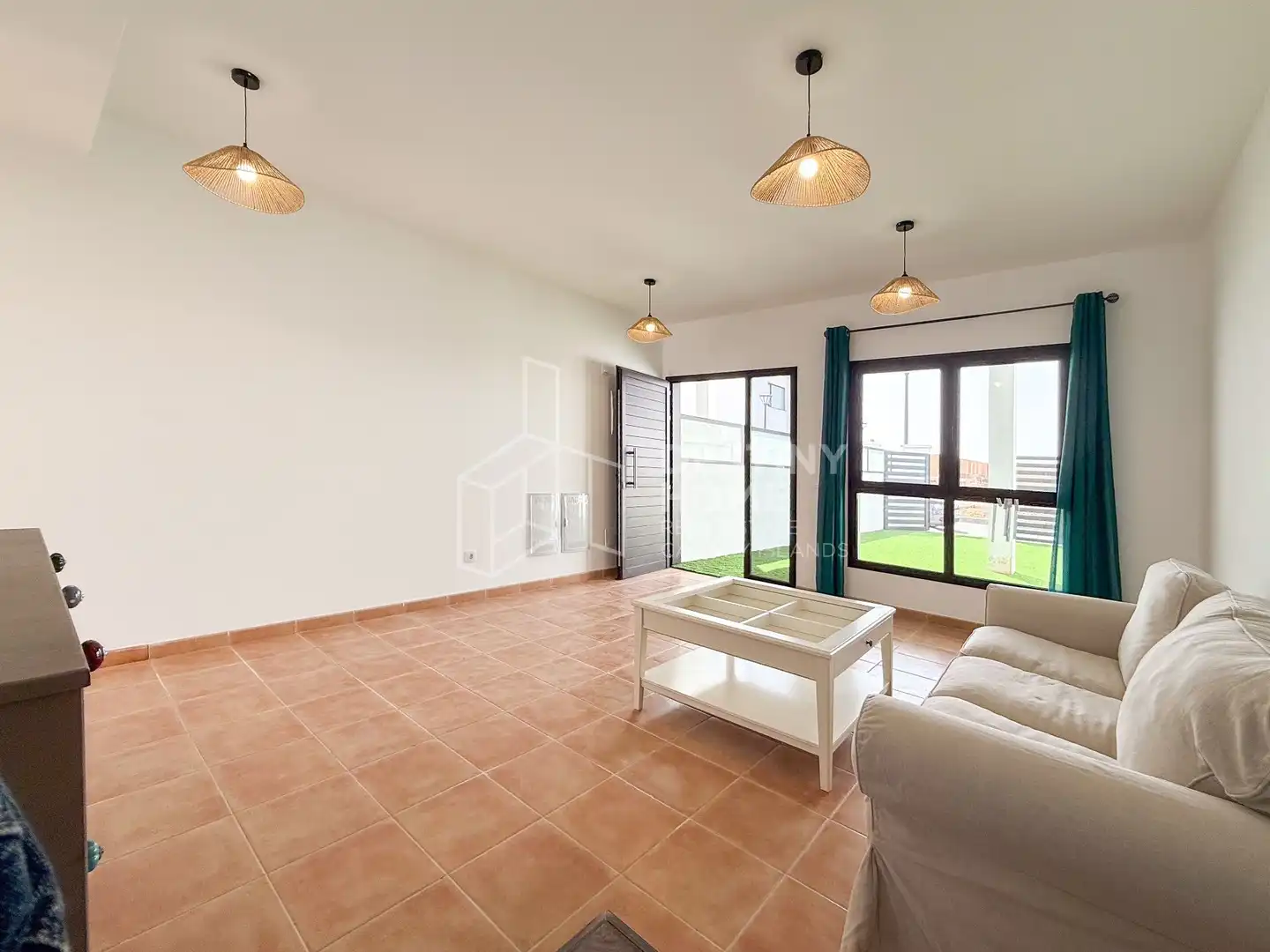 Sala d'estar de Dúplex en venda en La Oliva amb Jardí privat i Terrassa