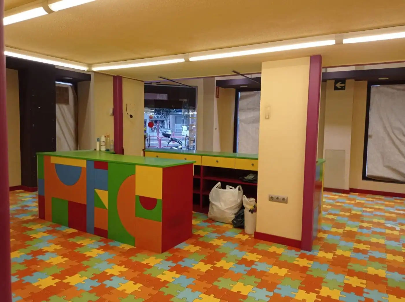 Local comercial en venta en Calle Avenida Pérez Galdós, imagen 9