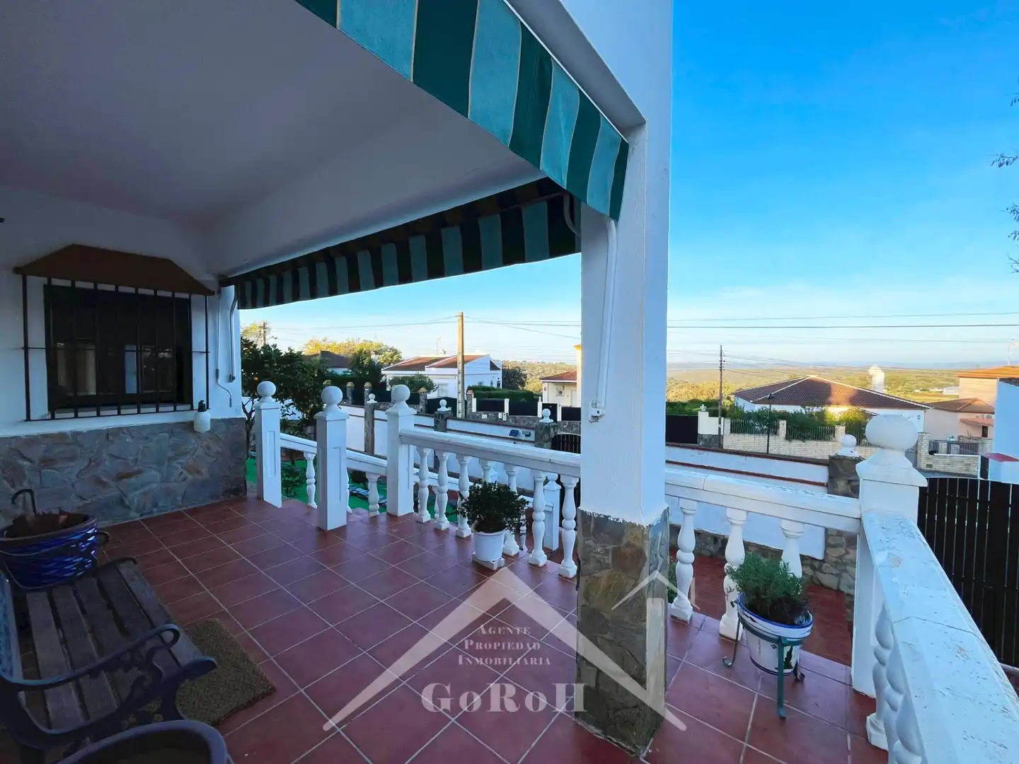 Terrassa de Casa o xalet en venda en Castilblanco de los Arroyos amb Aire condicionat, Jardí privat i Terrassa