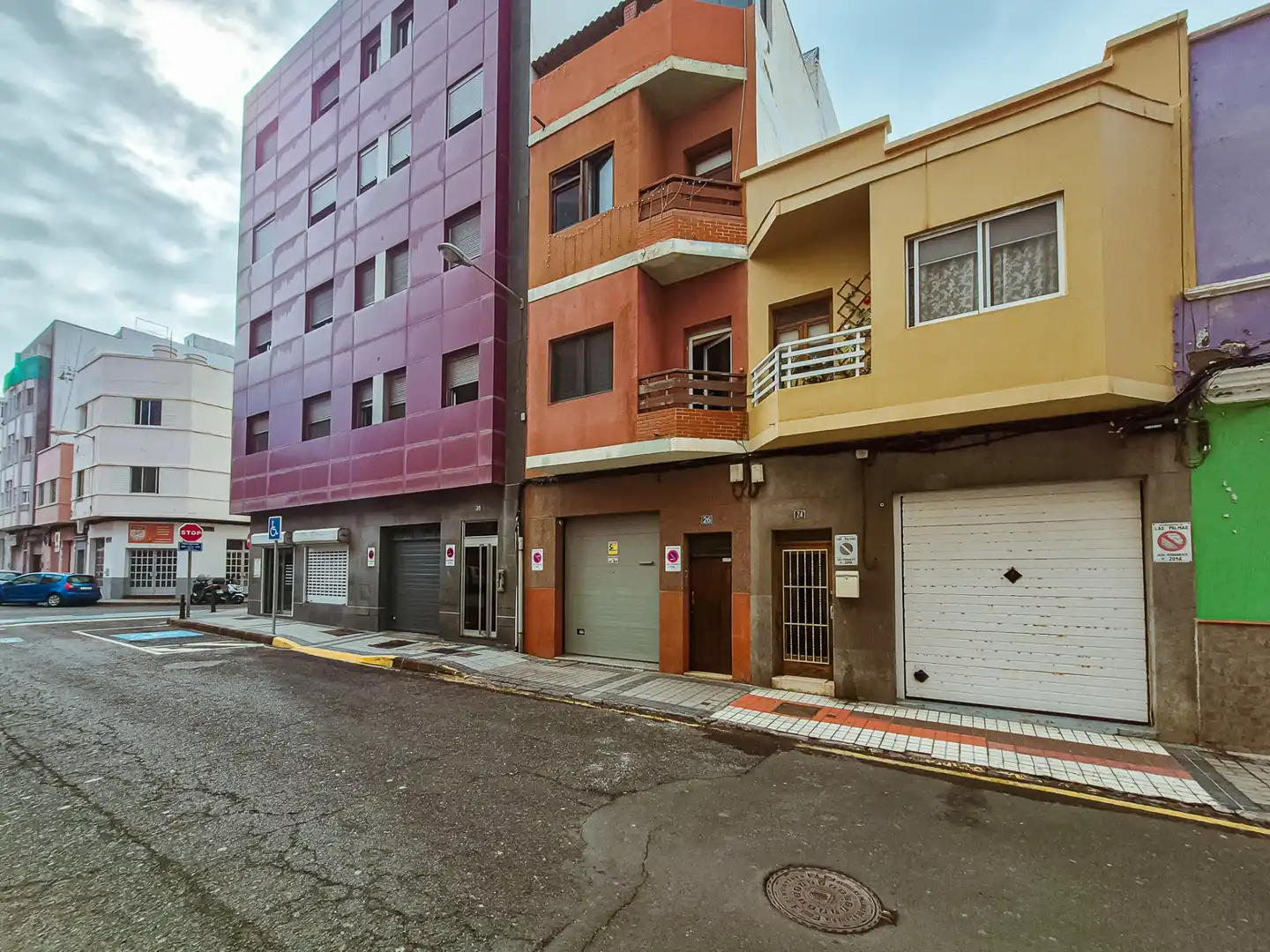 Vista exterior de Pis en venda en Las Palmas de Gran Canaria amb Moblat i Balcó