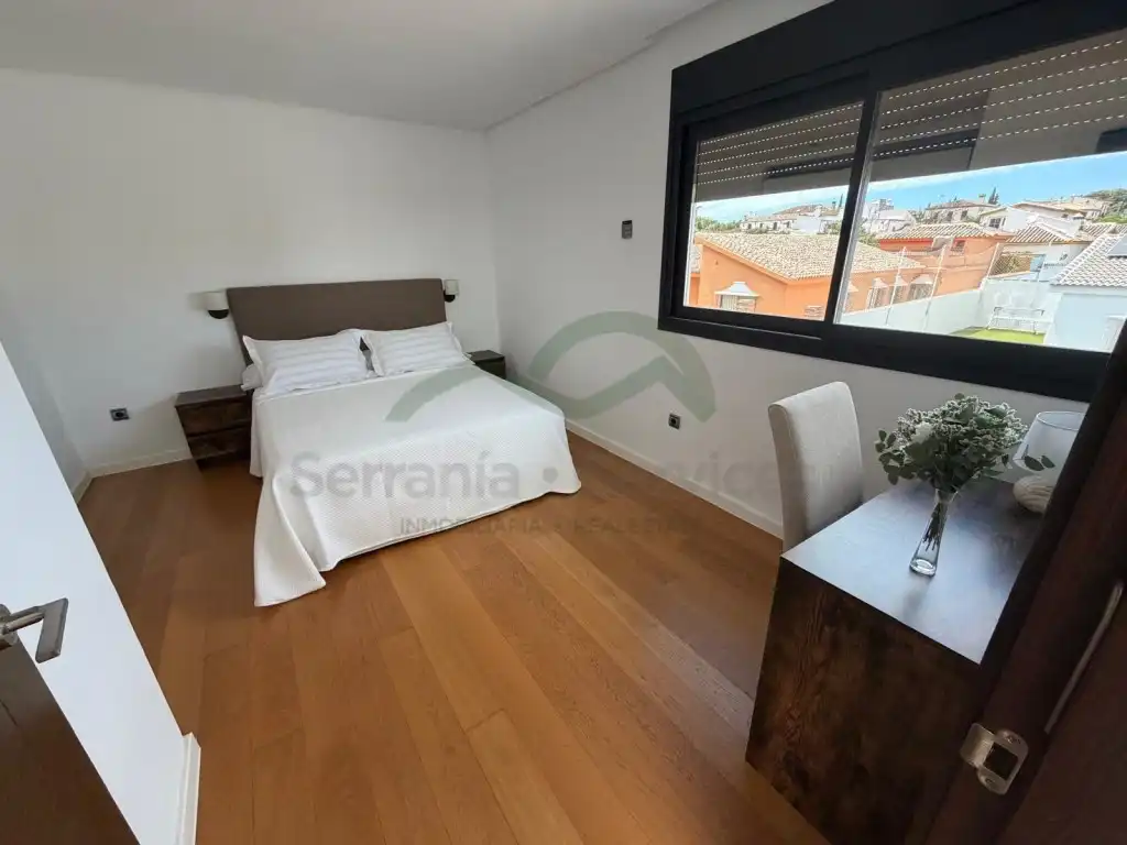 Dormitori de Casa o xalet en venda en Ronda