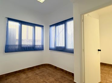 Büro mit Balkon zur Miete in Carrer de la Riera