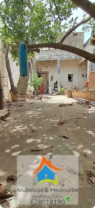 Casa o xalet en venda en Arucas amb Jardí privat, Terrassa i Alarma