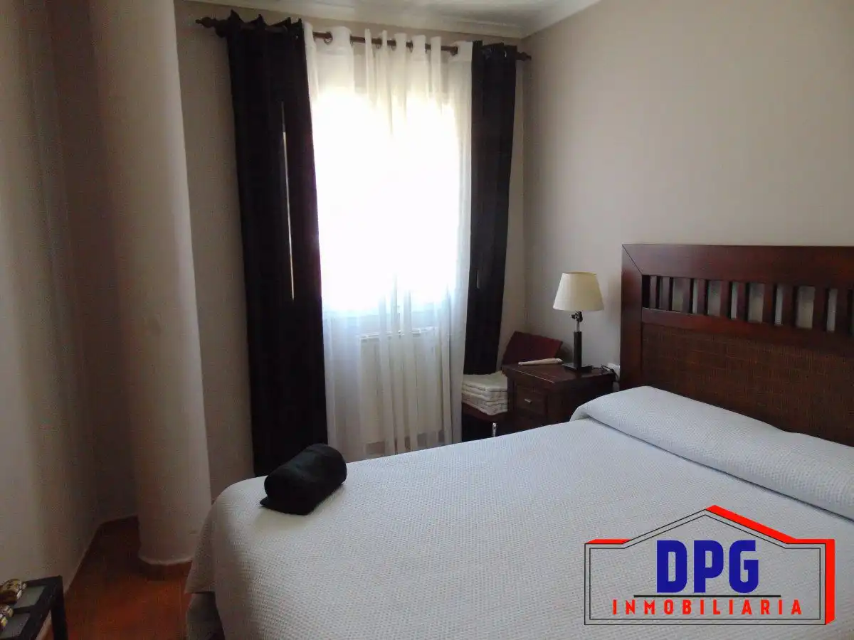 Habitación de Apartamento en venta en Garrucha con Aire acondicionado y Amueblado