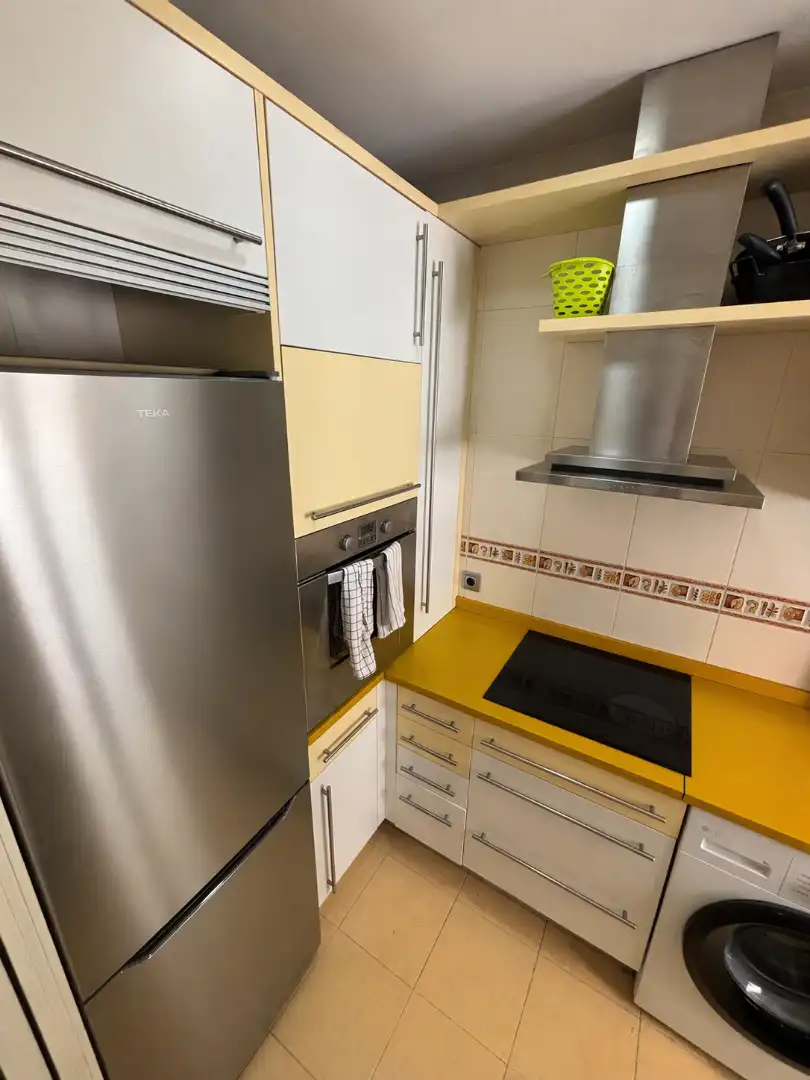 Cuina de Pis en venda en Madrid amb Calefacció i Balcó