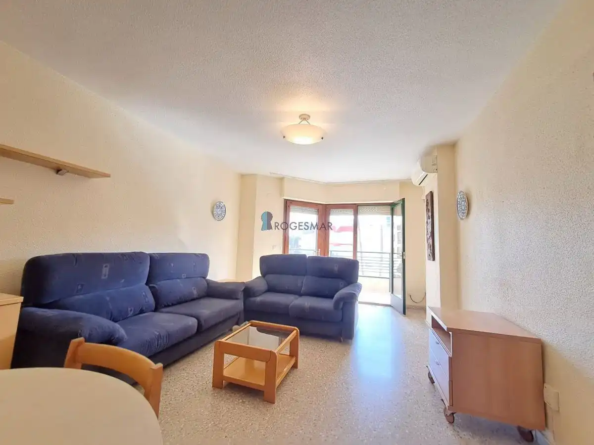 Außenansicht von Wohnungen zum Verkauf in Benicasim / Benicàssim mit Klimaanlage, Terrasse und Gemeinschaftspool
