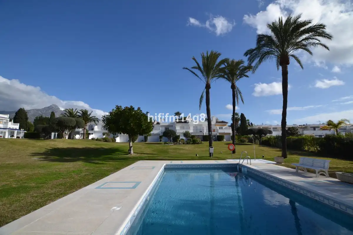Apartment with pool for sale in Arrabal Aloha Golf 91, imagen 17