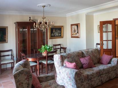 Sala d'estar de Pis en venda en Jerez de la Frontera amb Aire condicionat i Jardí privat