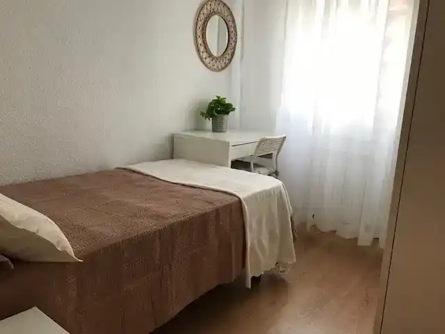 Bedroom of Flat for rent in Móstoles  with Swimming Pool