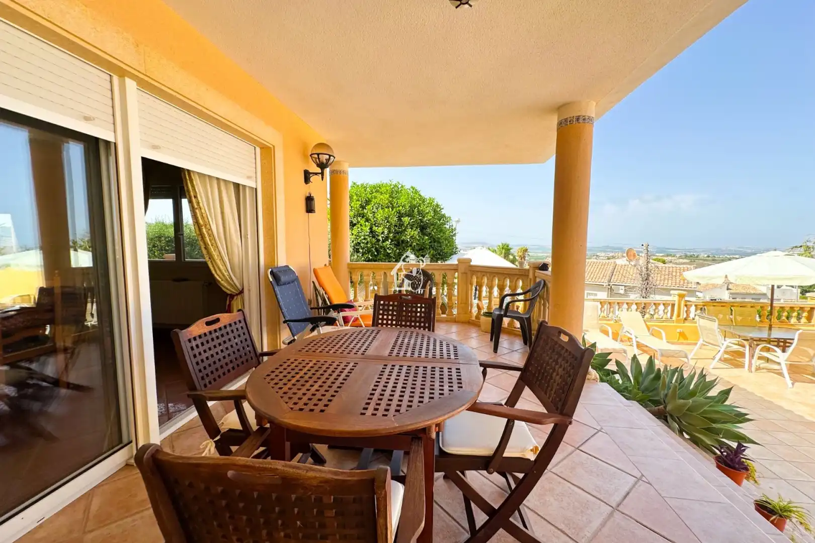 Terrasse von Country house zur Miete in San Miguel de Salinas mit Klimaanlage, Privatgarten und Terrasse