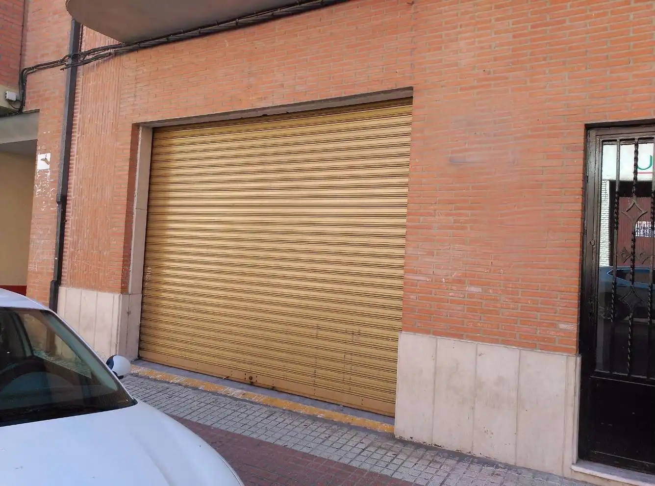 Local comercial de lloguer a Benavente