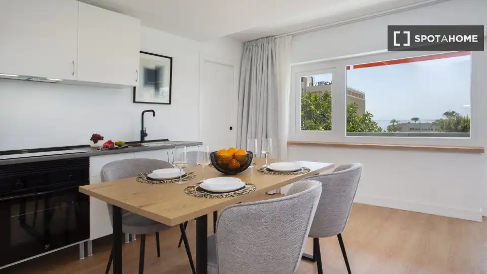 Zimmer in La Carihuela - Los Nidos