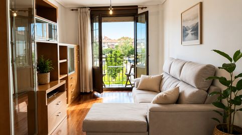 Foto 4 de Piso de alquiler en Barrio Cartes, Cartes, Cantabria