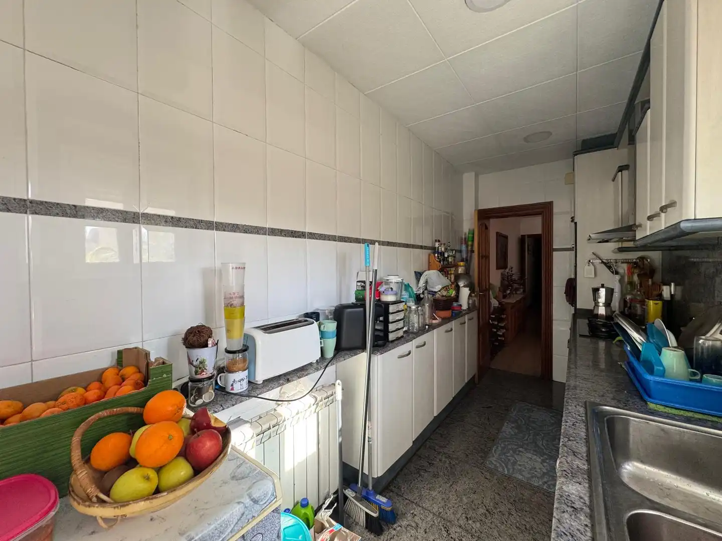 Cocina de Casa adosada en venta en Sabadell con Calefacción, Terraza y Trastero