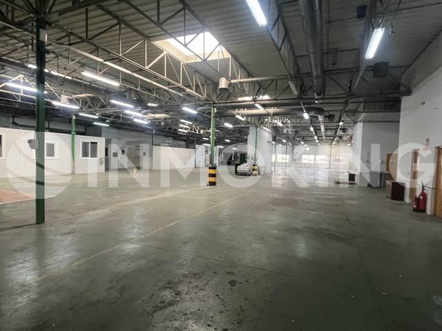 Nave industrial en Alquiler en La Conarda