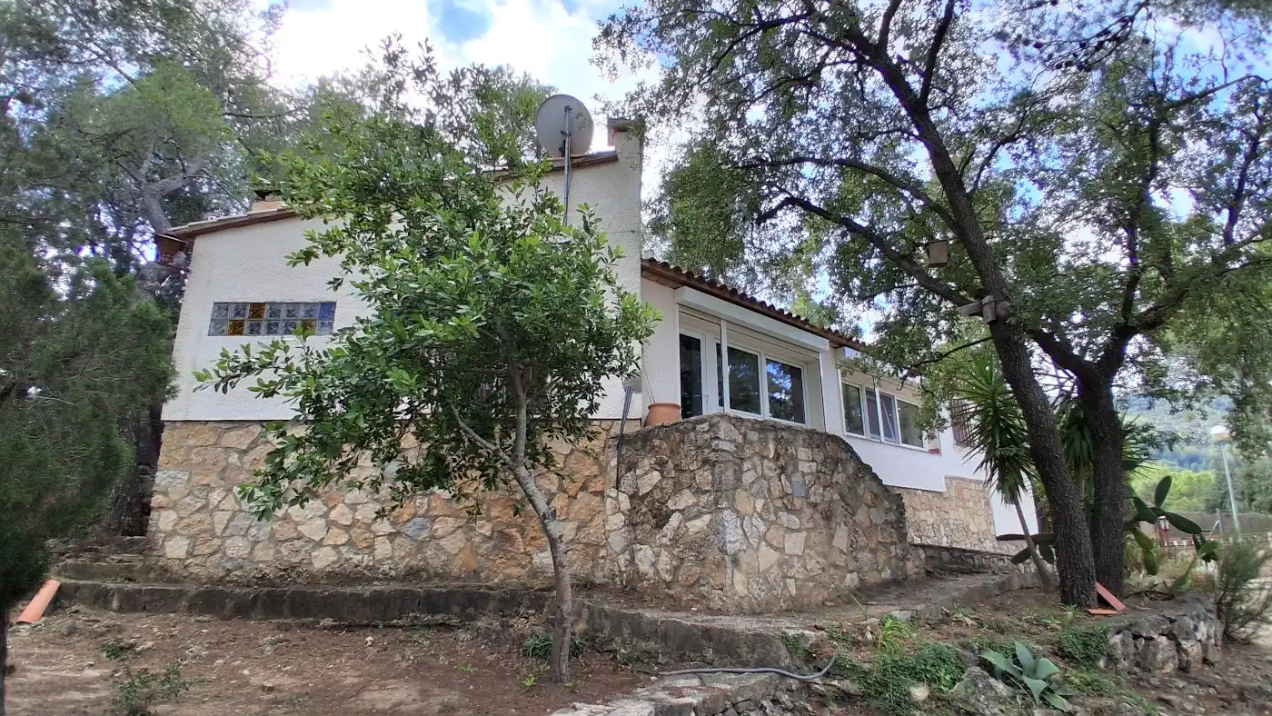 Exterior view of Houses for sale in Pratdip  with Air Conditioner, Heating and Private garden