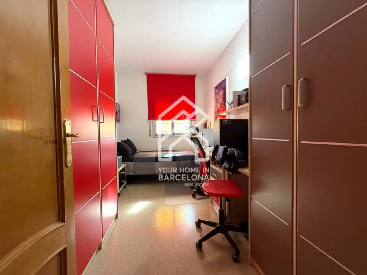 Bedroom of Flat for sale in Badalona  with Air Conditioner, Heating and Parquet flooring