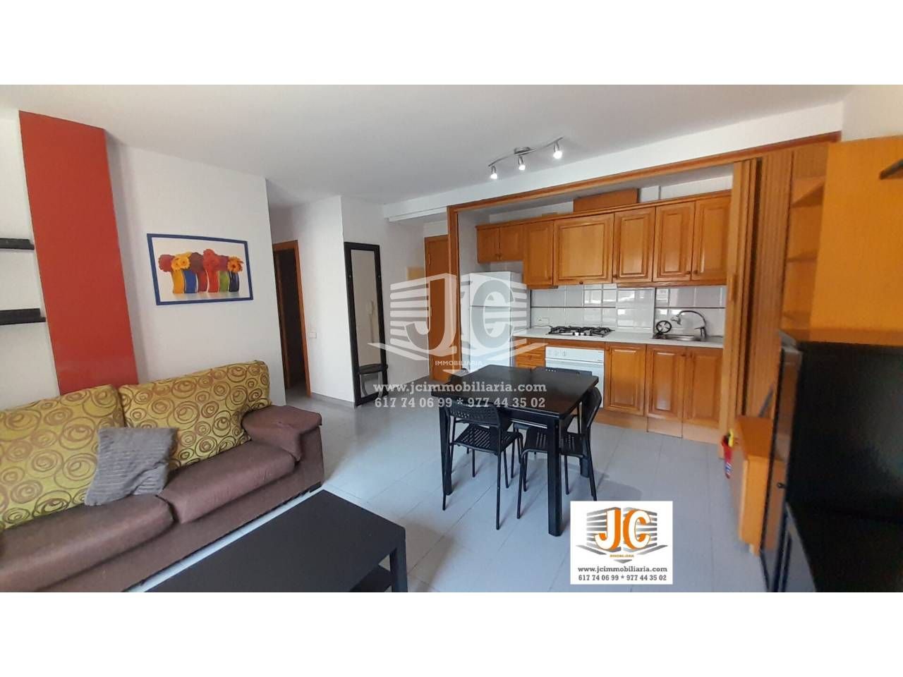 Flat to rent in ROSA Mª MOLES, Temple