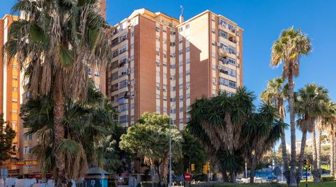 Foto 2 de Pis en venda a Avenida del Arroyo de Los Ángeles, Parque Victoria Eugenia, Málaga Capital