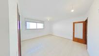 Bedroom of Flat for sale in Terrassa  with Heating and Oven