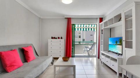 Foto 4 de Piso en venta en Calle Chasna, 3, Costa del Silencio, Arona