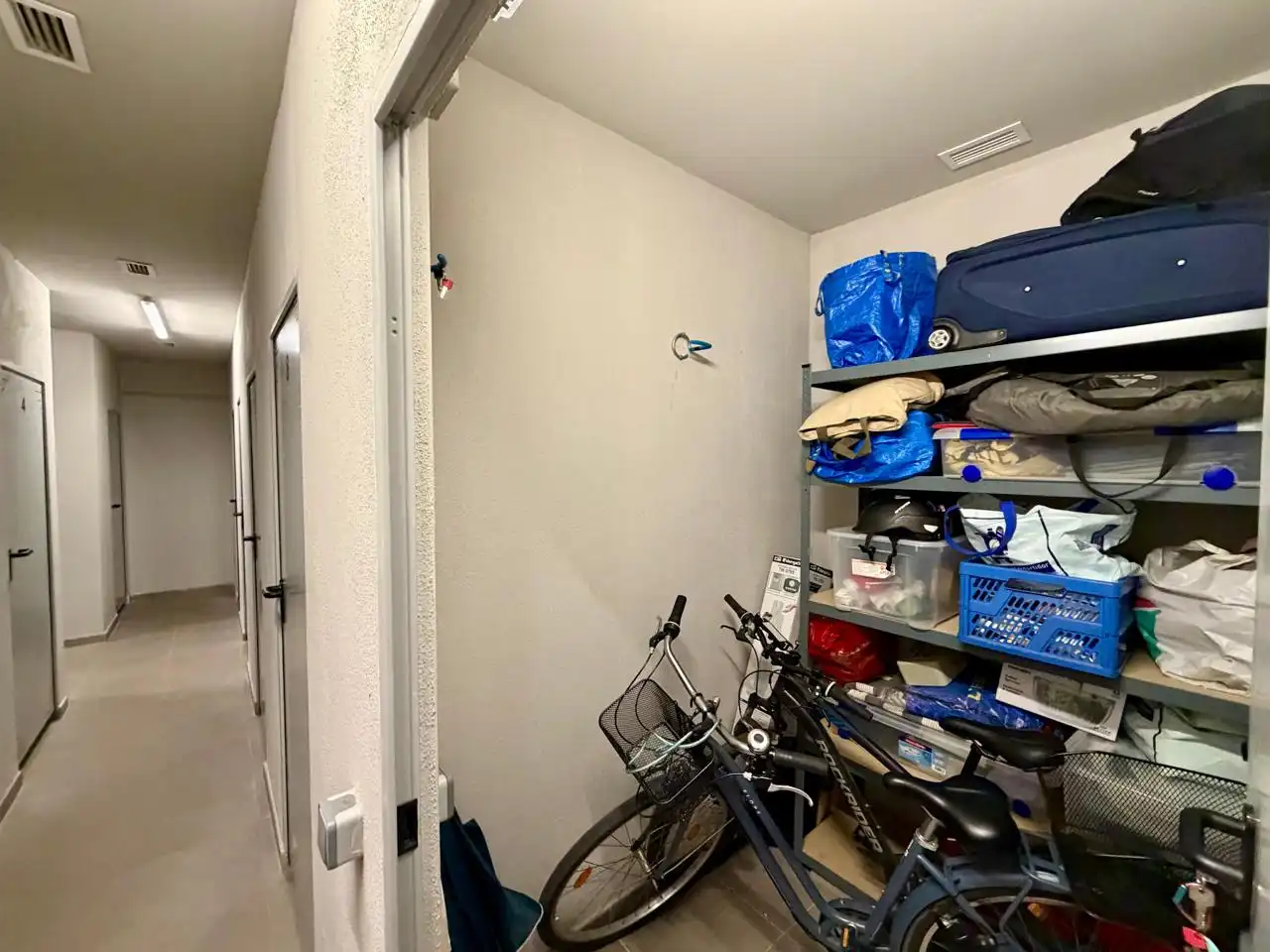 Piso en venta en Montcada i Reixac con Aire acondicionado, Calefacción y Parquet