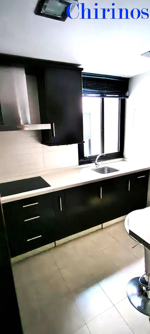 Cuina de Pis de lloguer en  Córdoba Capital amb Aire condicionat, Moblat i Rentadora