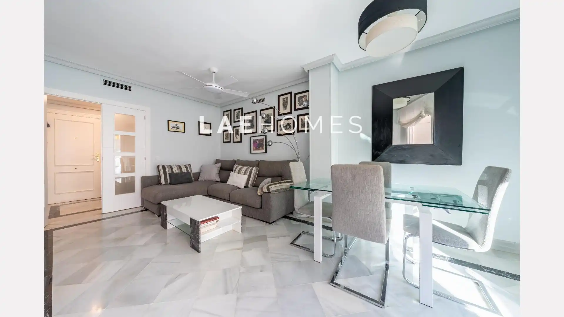 Exterior view of Apartments for sale in Marbella  with Private garden, Terrace and Storage room