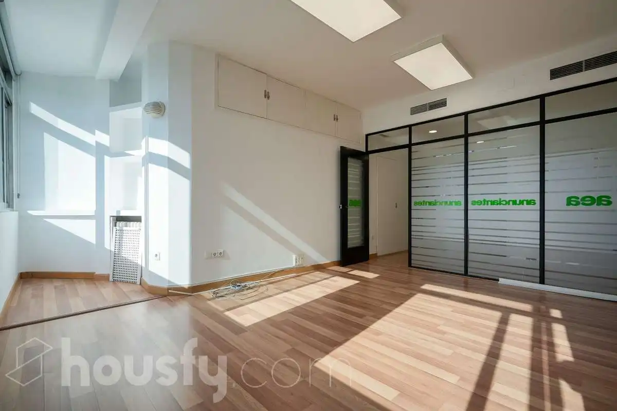 Piso en venta en Madrid con Aire acondicionado, Calefacción y Terraza