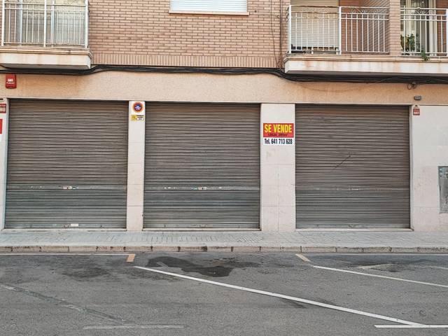 Local comercial en Venta en Carrer Vilafranquesa, 4 en Petrer