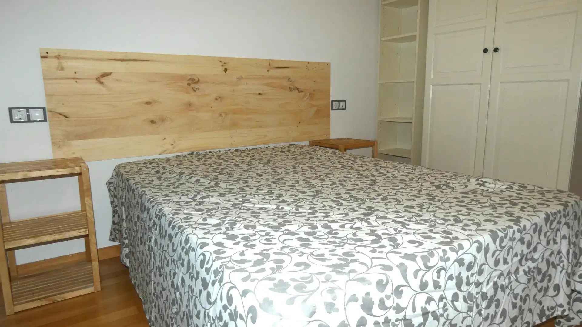 Habitación de Apartamento en venta en Alagón con Calefacción, Jardín privado y Parquet