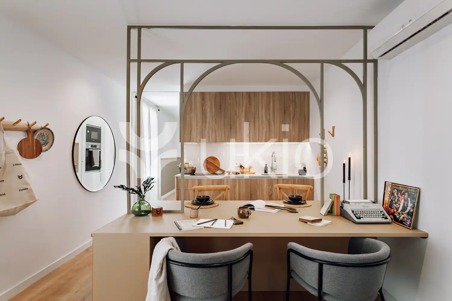 Cocina de Ático de alquiler en Barcelona con Aire acondicionado, Calefacción y Terraza