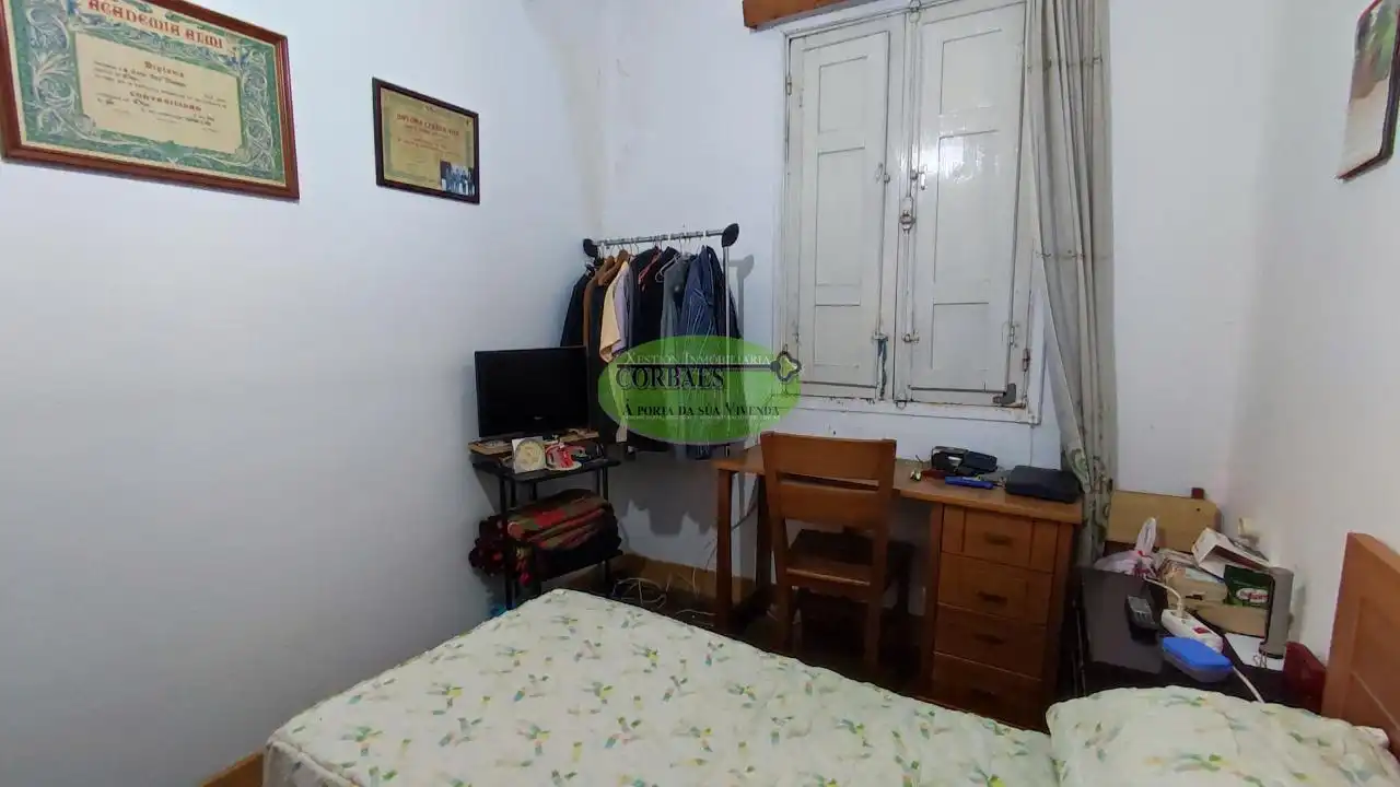 Habitación de Edificio en venta en Ourense Capital 