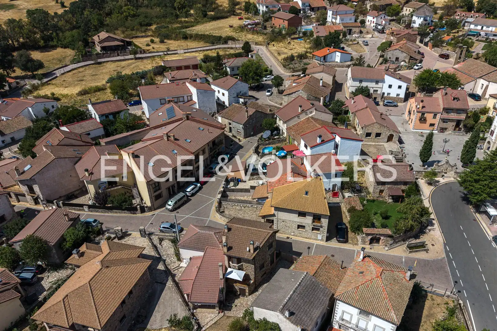 Adossat amb terrassa en venda a Navarredonda y San Mamés, imagen 38