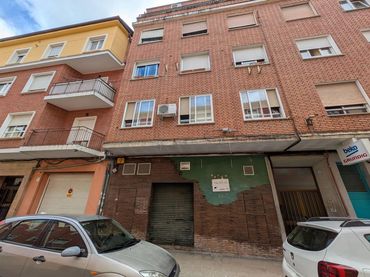 Local comercial en venda a Ángel Del Alcázar