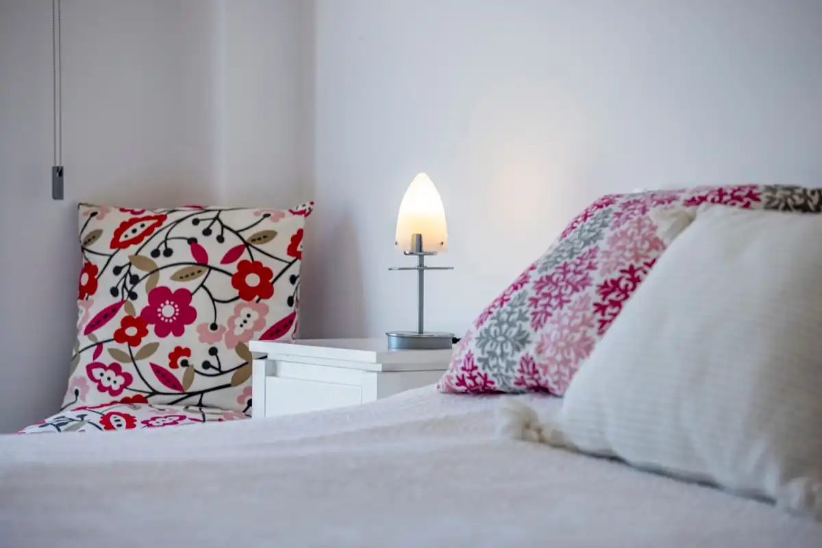 Schlafzimmer von Dachboden zum Verkauf in Dénia mit Klimaanlage, Heizung und Terrasse