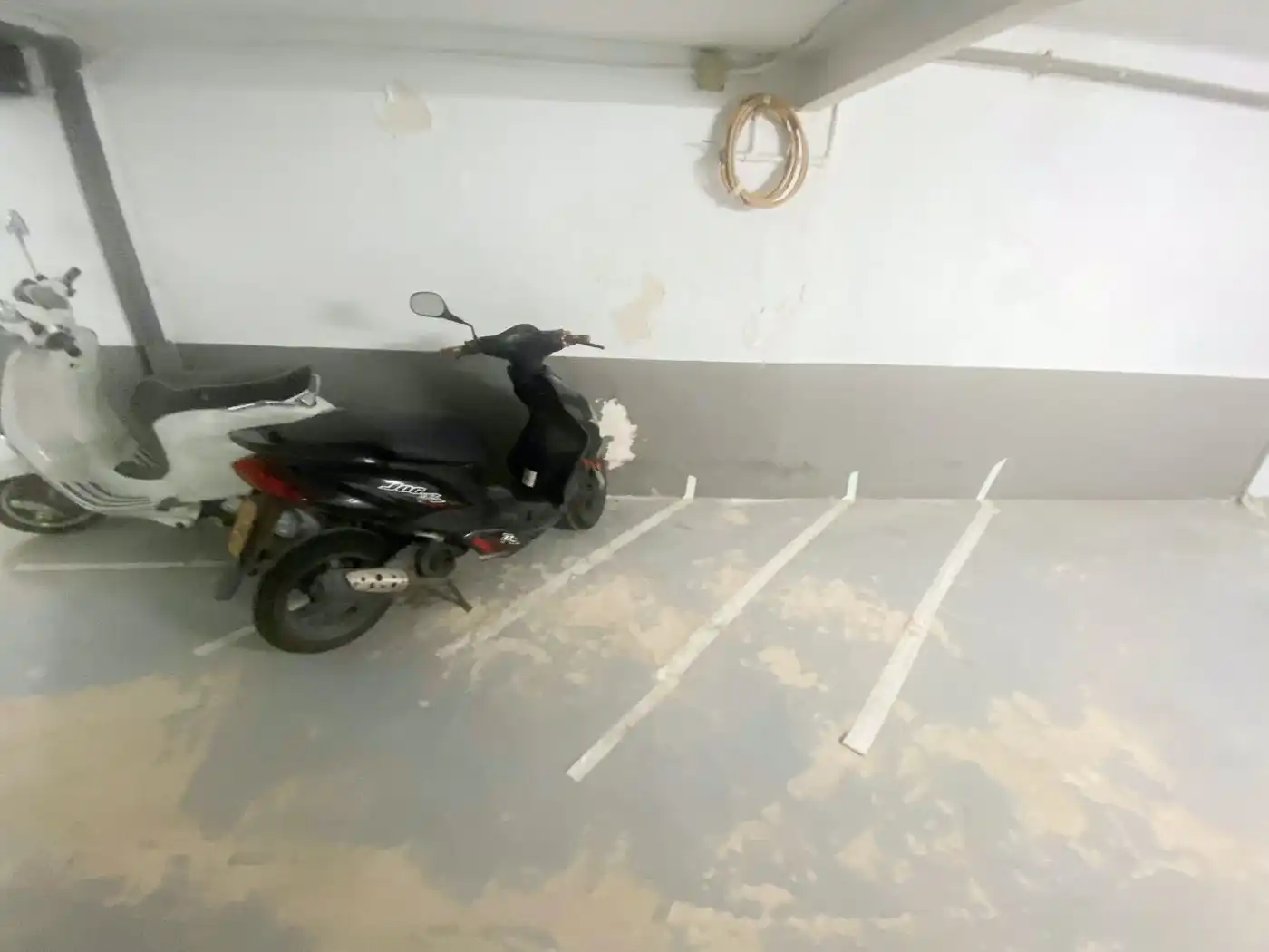 Parking of Garage for sale in Alicante / Alacant  with Alarm