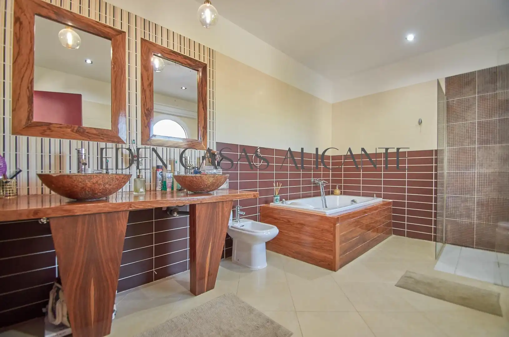 Detached house with pool for sale in Calle Carrasqueta, imagen 48