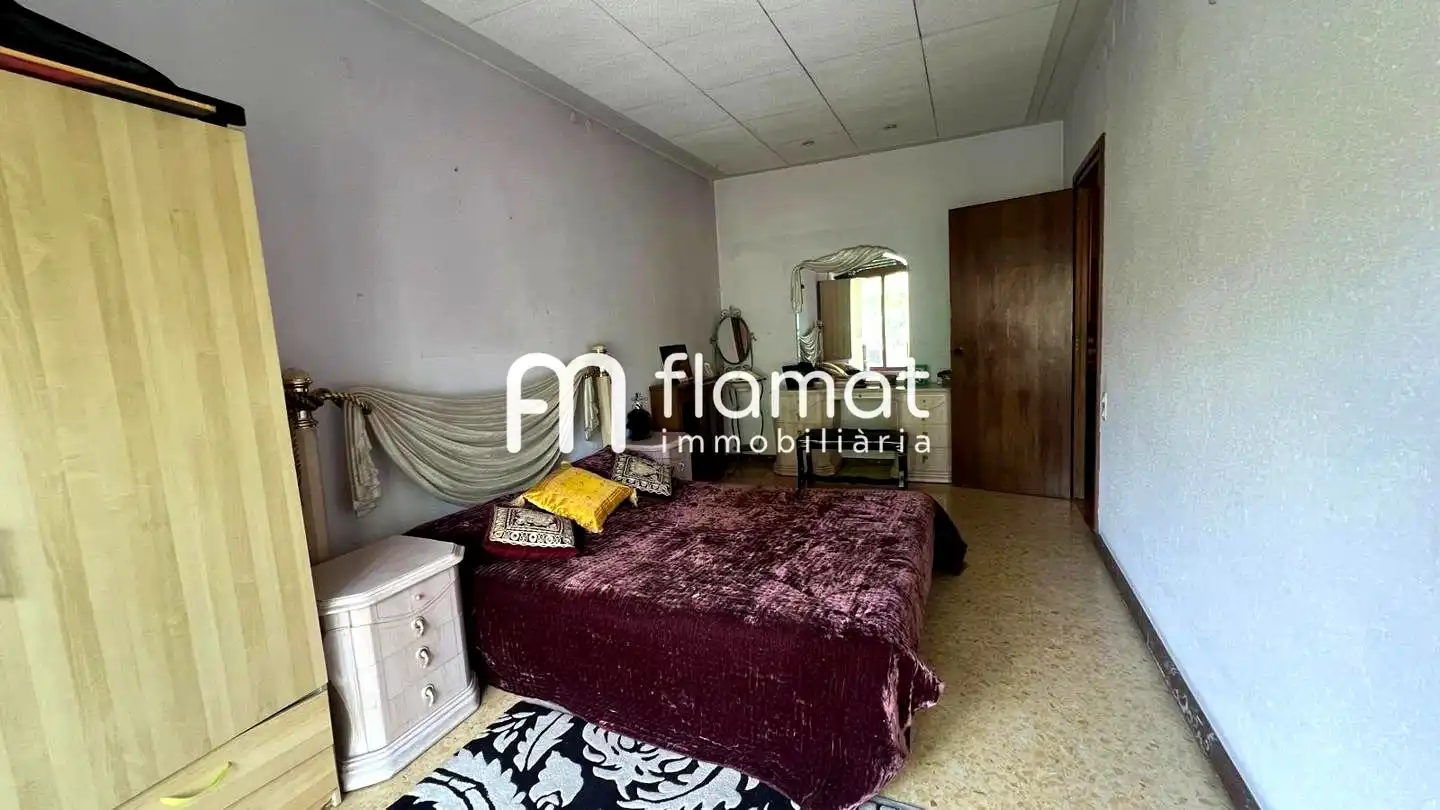 Habitación de Casa o chalet en venta en Barcelona