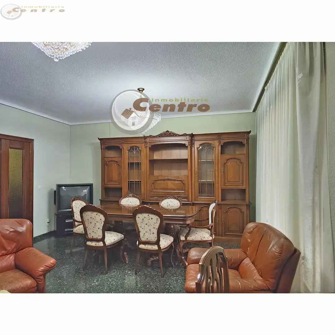 Flat with terrace for sale in Feria, imagen 6