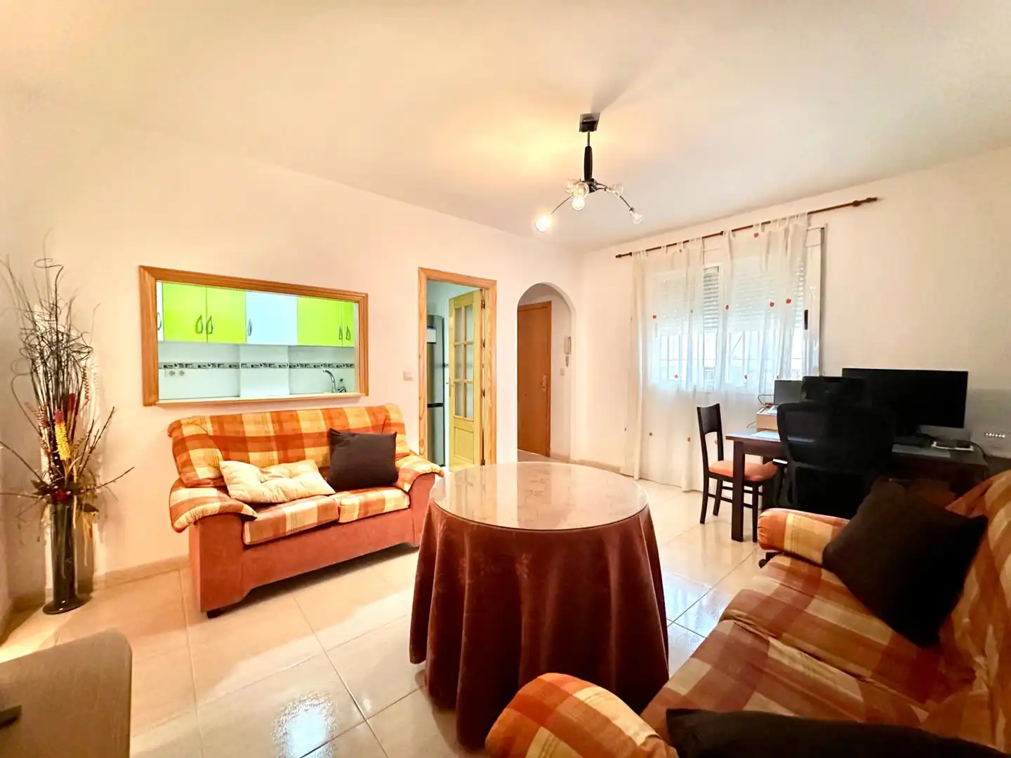 Pis amb piscina en venda a Calle BARCELONA, imagen 2