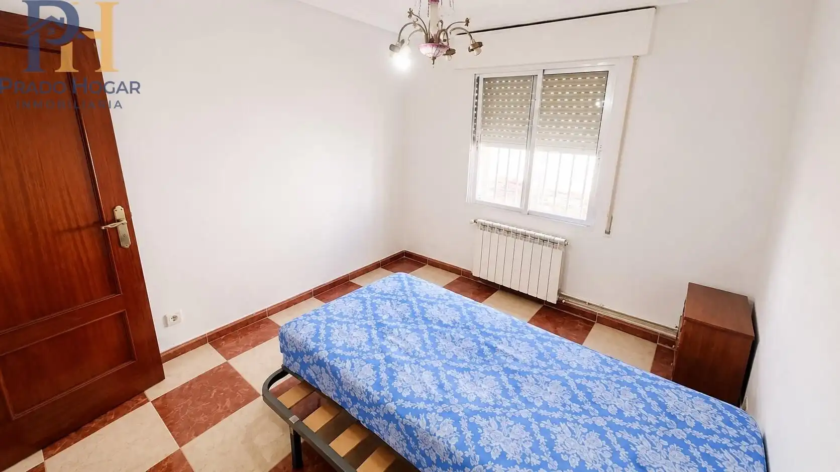Dormitori de Casa o xalet en venda en Talavera de la Reina amb Calefacció