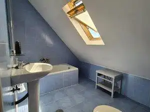 Bathroom of Houses for sale in Madrid  with Air Conditioner, Heating and Private garden