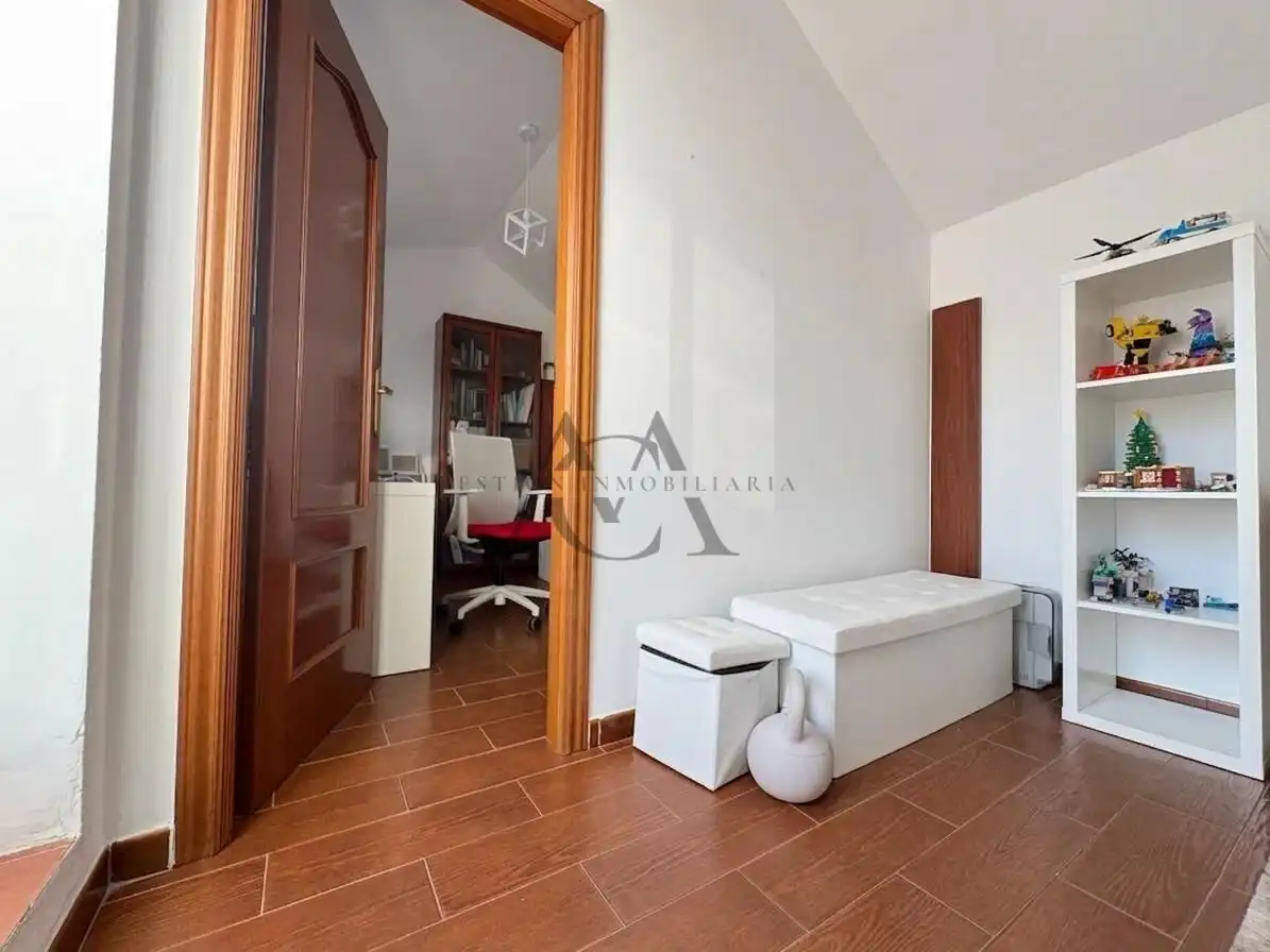 Haus oder Chalet zum Verkauf in Lucena