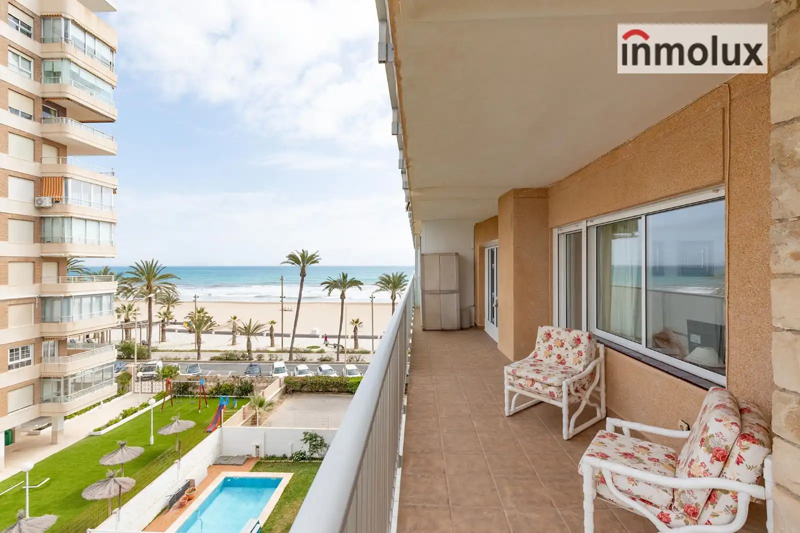 Habitación de Piso en venta en Alicante / Alacant con Aire acondicionado, Calefacción y Terraza