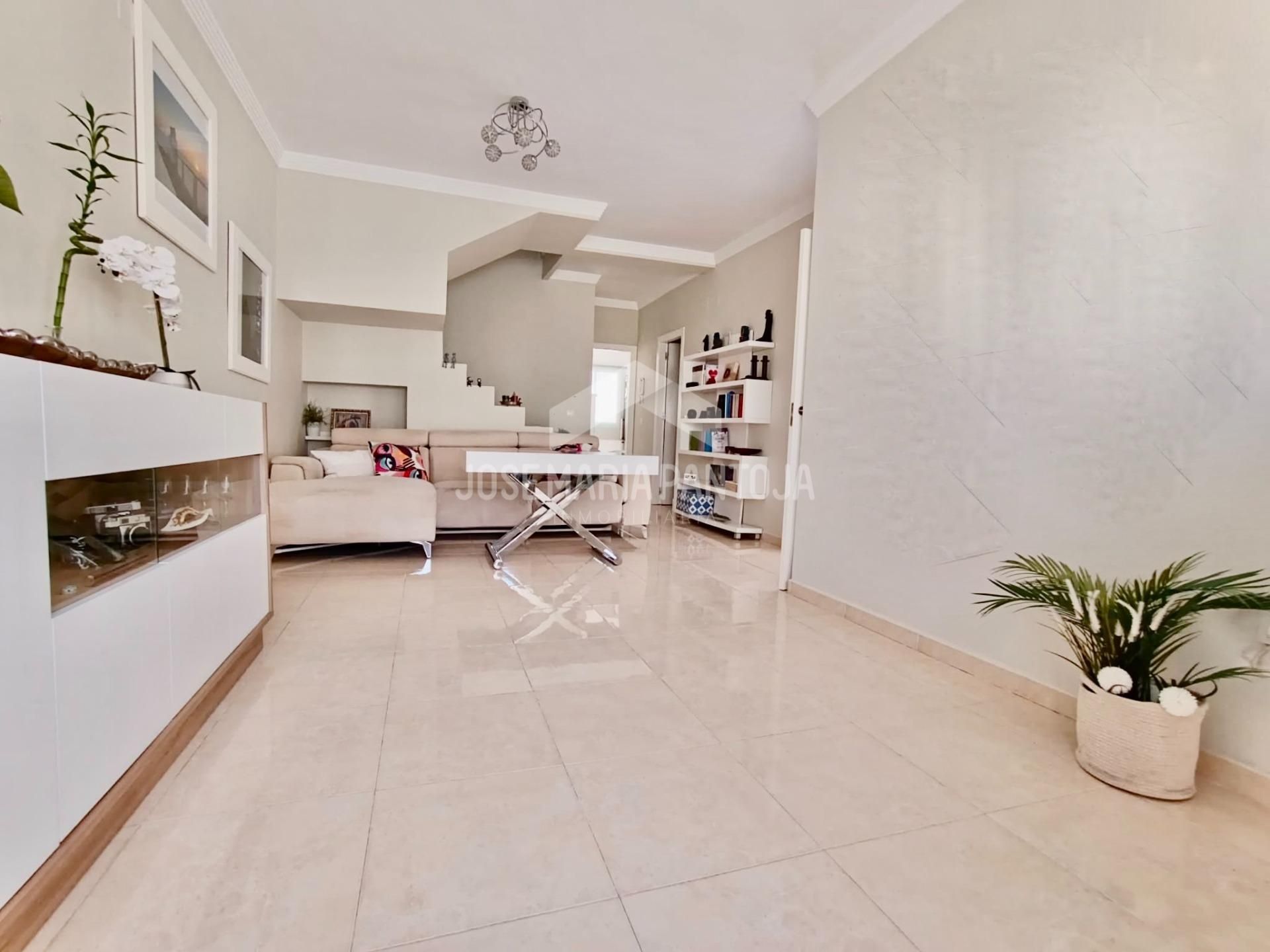 Living room of House or chalet for sale in Jerez de la Frontera  with Air Conditioner and Terrace