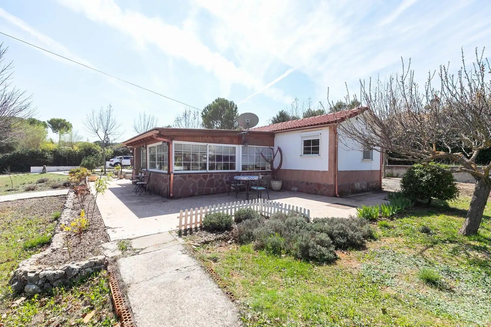 Exterior view of Houses for sale in Almoguera  with Air Conditioner, Heating and Private garden