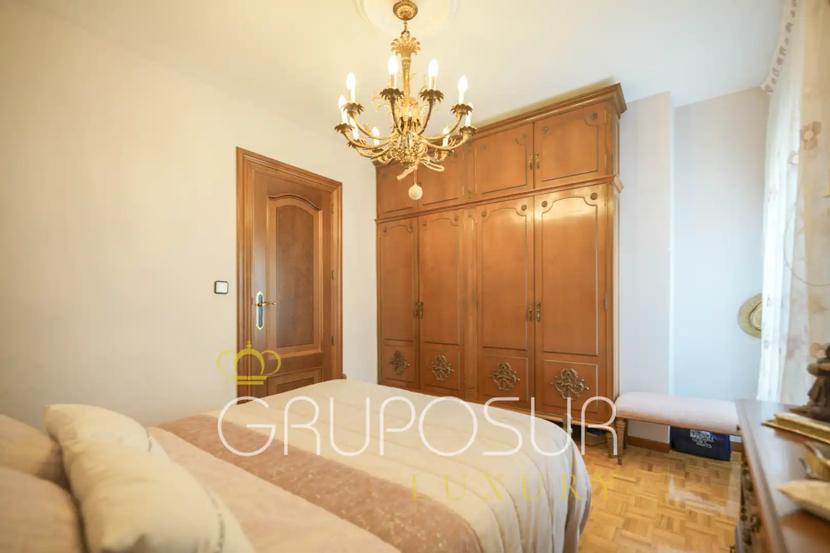 Dormitori de Pis en venda en Valladolid amb Calefacció, Parquet i Forn