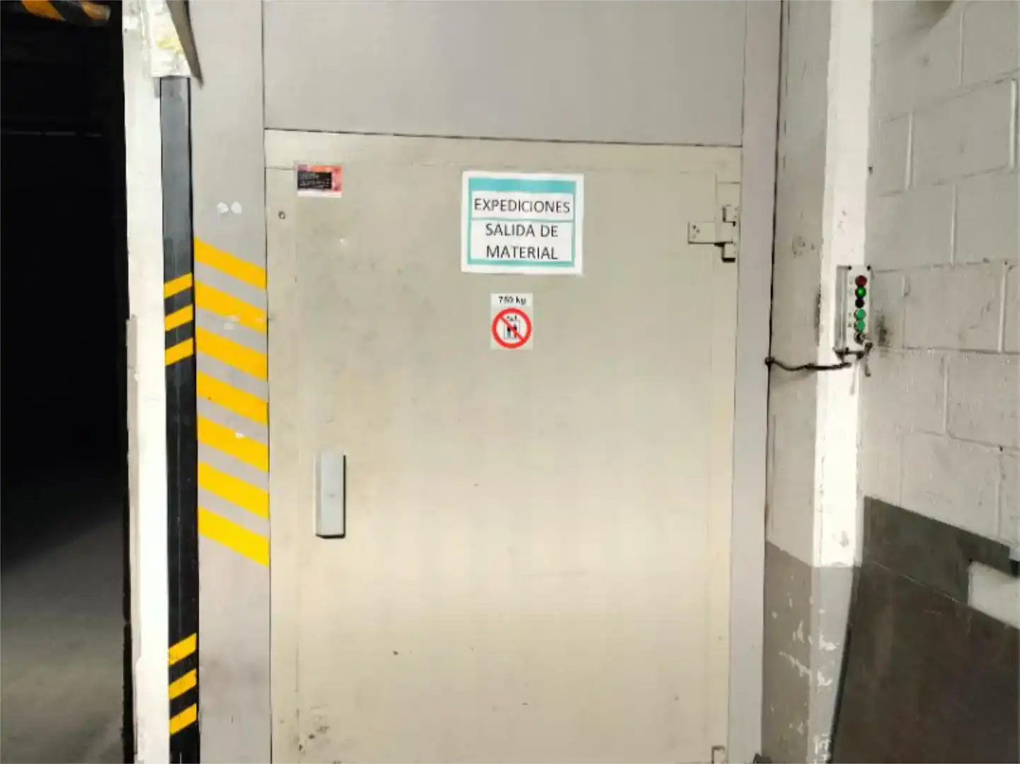 Aparcament de Nau industrial de lloguer en Vitoria - Gasteiz
